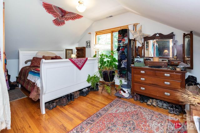 329 N Fork Road, Barnardsville, NC 28709