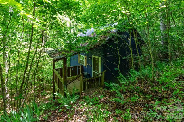 329 N Fork Road, Barnardsville, NC 28709