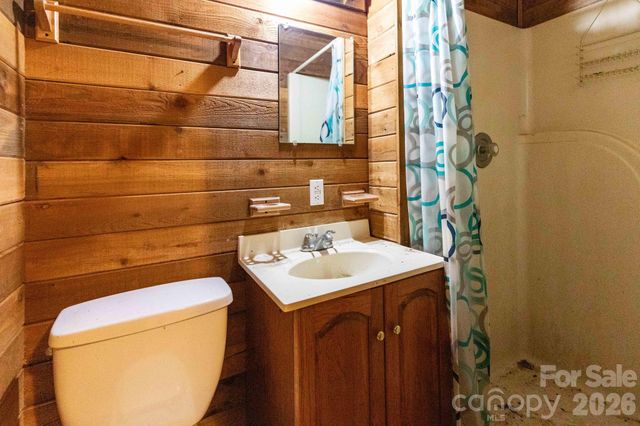 329 N Fork Road, Barnardsville, NC 28709