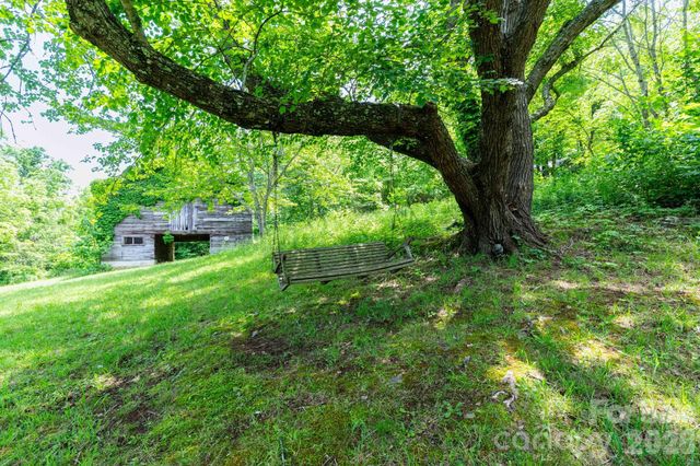 329 N Fork Road, Barnardsville, NC 28709