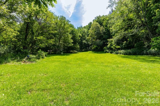 329 N Fork Road, Barnardsville, NC 28709
