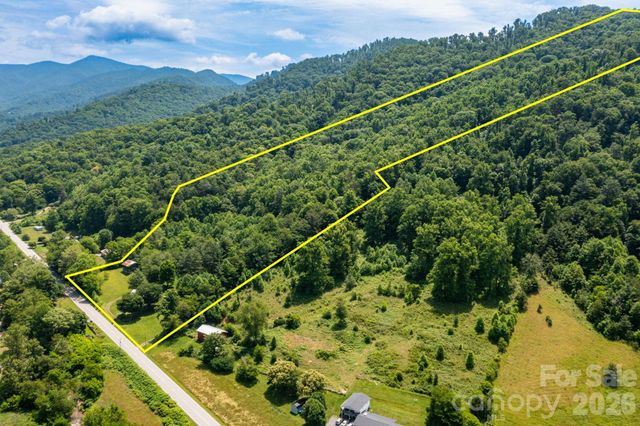 329 N Fork Road, Barnardsville, NC 28709