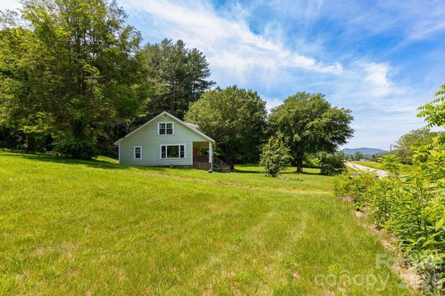 329 N Fork Road, Barnardsville, NC 28709