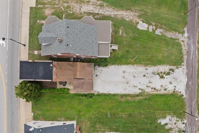 513 N Illinois Street, Belleville, IL 62220