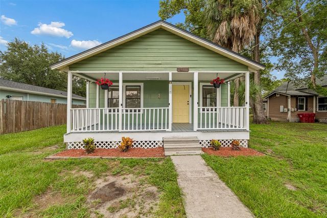 1310 N FRANKLIN STREET, Plant City, FL 33563