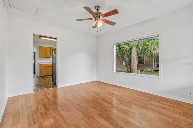 1310 N FRANKLIN STREET, Plant City, FL 33563