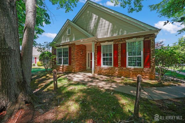 511 Skylark Drive, Monroe, NJ 08831