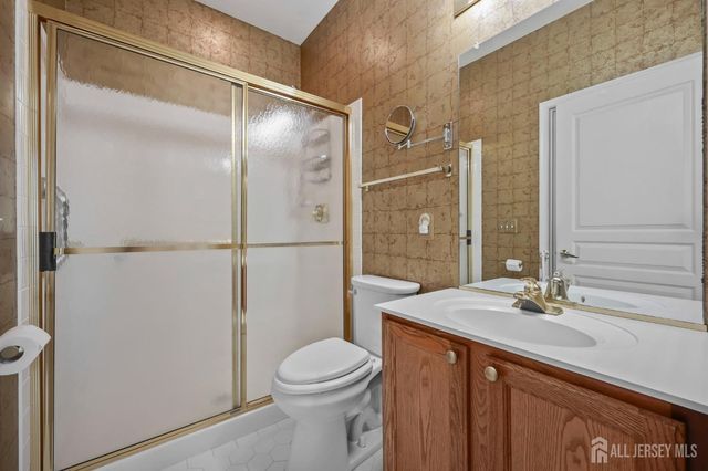 511 Skylark Drive, Monroe, NJ 08831