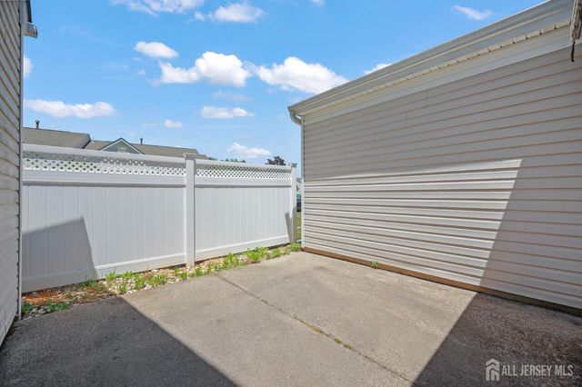 511 Skylark Drive, Monroe, NJ 08831
