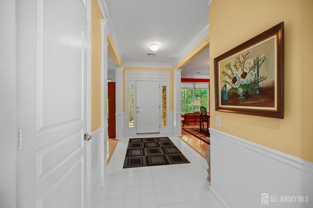 511 Skylark Drive, Monroe, NJ 08831