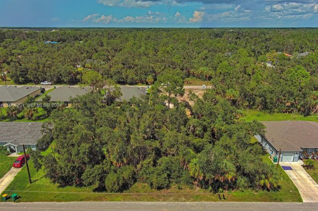 17124 Carleen Avenue, Port Charlotte, FL 33948