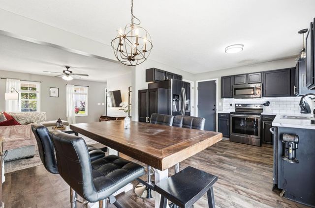 2145 Staghorn Way, Grove City, OH 43123