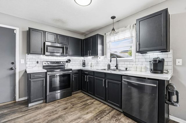 2145 Staghorn Way, Grove City, OH 43123