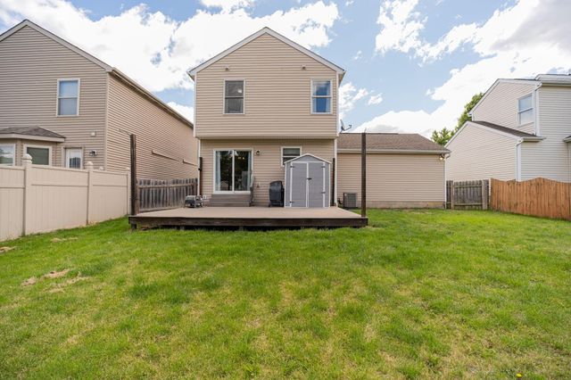 2145 Staghorn Way, Grove City, OH 43123