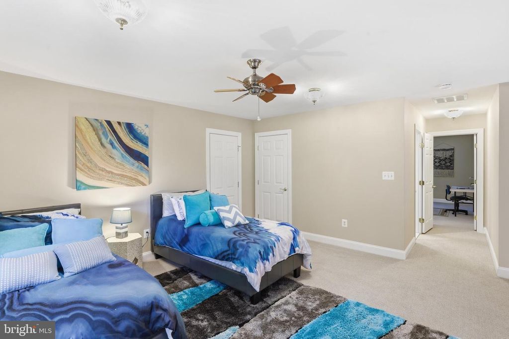 Image 25 of property listing at 1902 SALFORD CT, Crofton, MD 21114