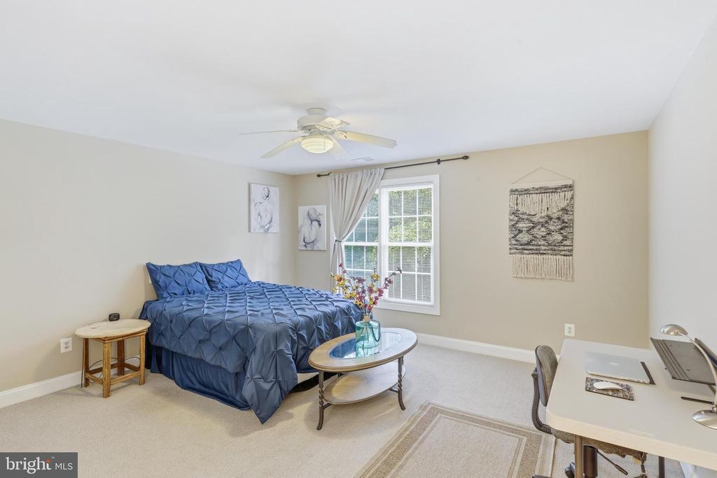 Image 26 of property listing at 1902 SALFORD CT, Crofton, MD 21114