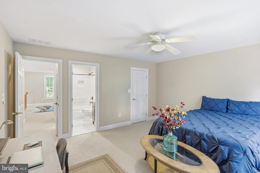 Image 27 of property listing at 1902 SALFORD CT, Crofton, MD 21114