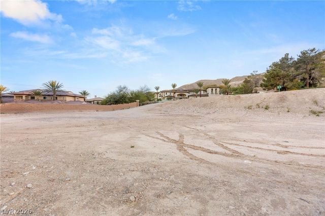 34 Eagles Landing Lane, Las Vegas, NV 89141