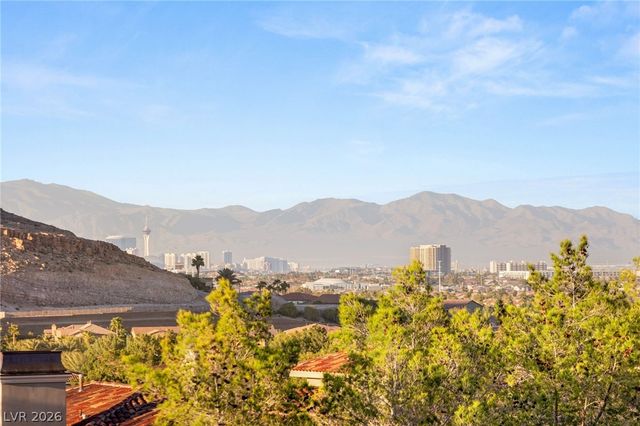 34 Eagles Landing Lane, Las Vegas, NV 89141