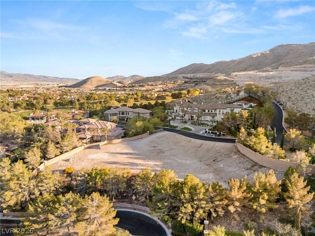 34 Eagles Landing Lane, Las Vegas, NV 89141