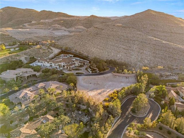 34 Eagles Landing Lane, Las Vegas, NV 89141