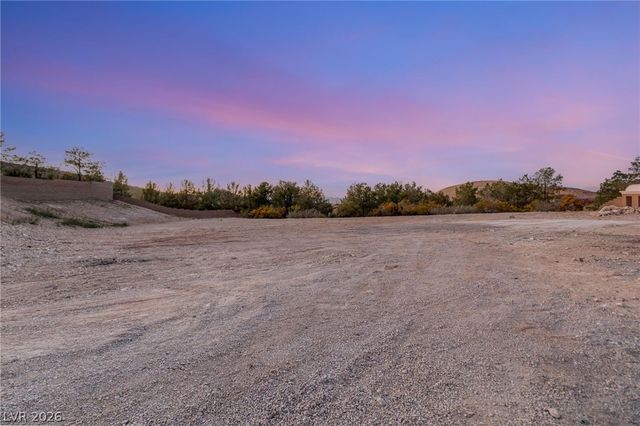 34 Eagles Landing Lane, Las Vegas, NV 89141