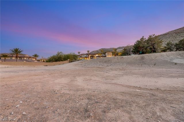 34 Eagles Landing Lane, Las Vegas, NV 89141