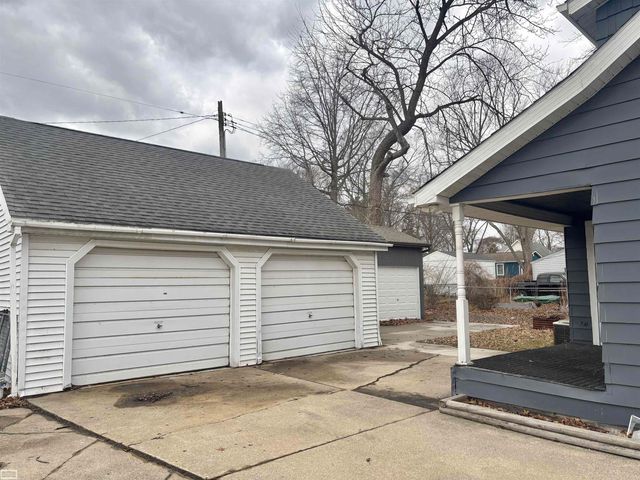 50759 Holt Street, New Baltimore, MI 48047