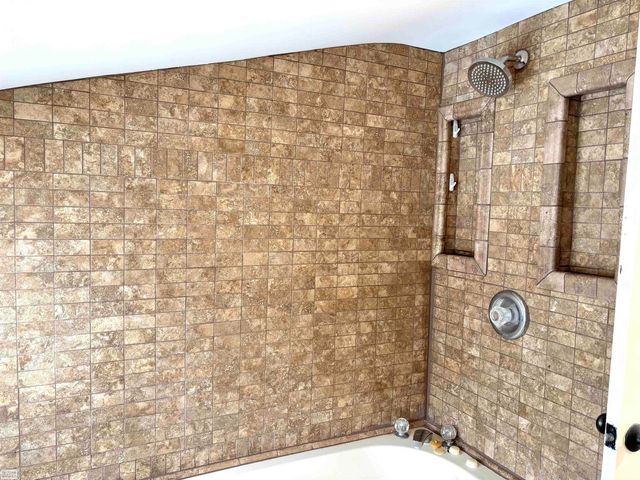 50759 Holt Street, New Baltimore, MI 48047