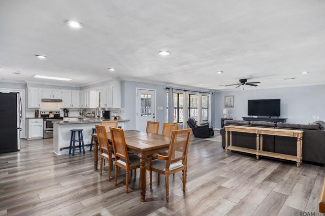 15443 Sheree St, Gonzales, LA 70737