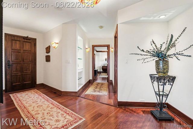 5000 Town Center 2906, Southfield, MI 48075