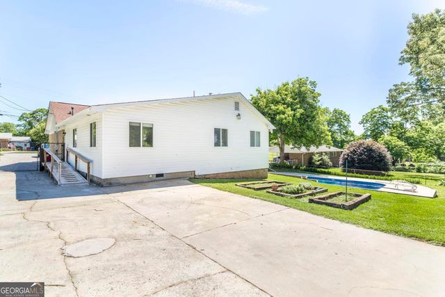 3710 Sandy Circle, Macon, GA 31216