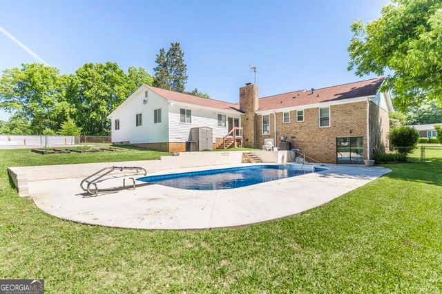 3710 Sandy Circle, Macon, GA 31216