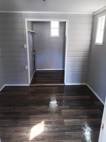 632 E Sears Street, Denison, TX 75021