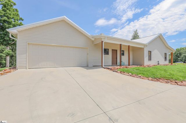 303 N Norris Drive, Norris, SC 29667