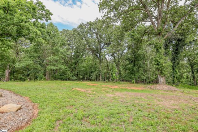 303 N Norris Drive, Norris, SC 29667
