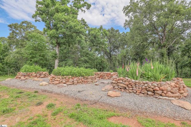 303 N Norris Drive, Norris, SC 29667