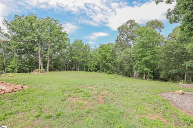 303 N Norris Drive, Norris, SC 29667