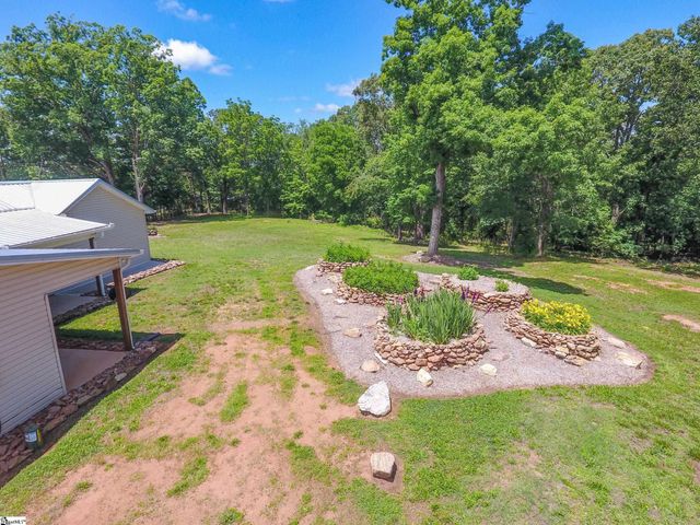303 N Norris Drive, Norris, SC 29667