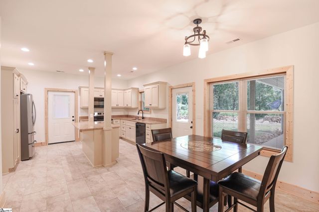 303 N Norris Drive, Norris, SC 29667