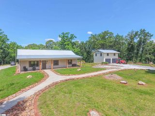303 N Norris Drive, Norris, SC 29667