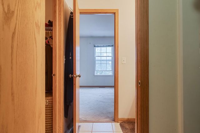 2803 Sun Valley Drive, Plainfield, IL 60586