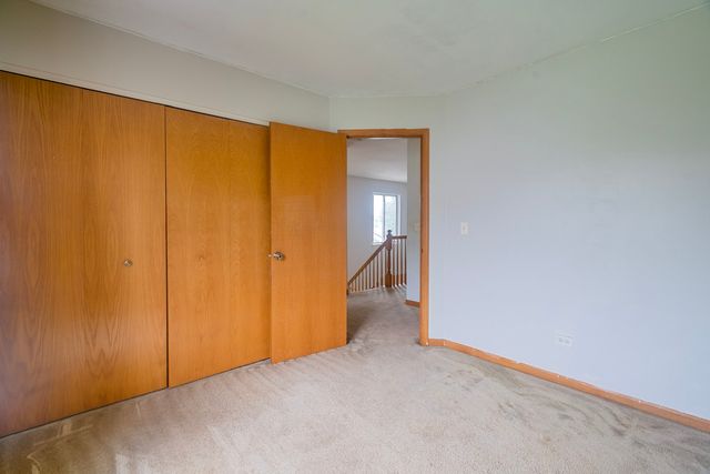 2803 Sun Valley Drive, Plainfield, IL 60586