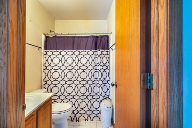2803 Sun Valley Drive, Plainfield, IL 60586