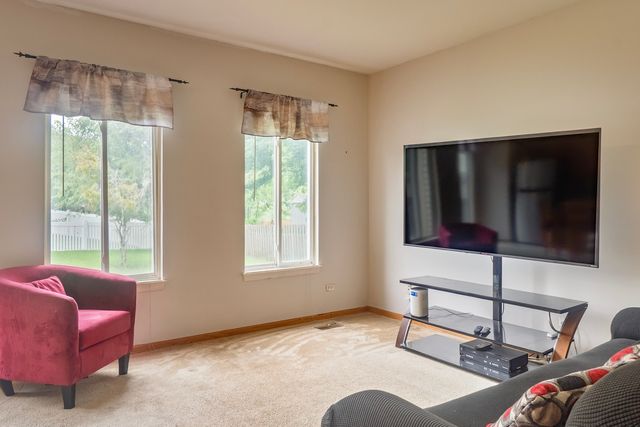 2803 Sun Valley Drive, Plainfield, IL 60586