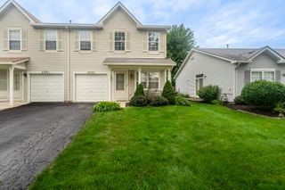 2803 Sun Valley Drive, Plainfield, IL 60586