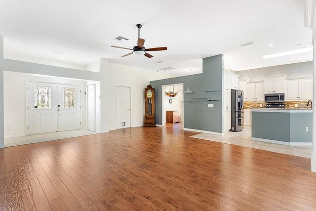 602 JUANITA COURT, The Villages, FL 32159