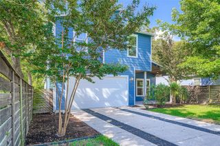 405 W Croslin ST, Austin, TX 78752