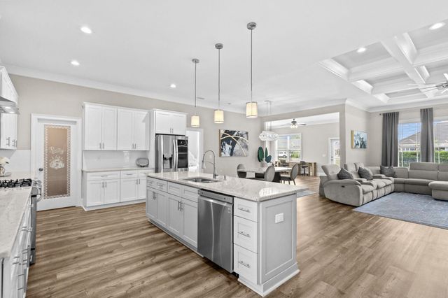 979 Henry James Dr., Myrtle Beach, SC 29579