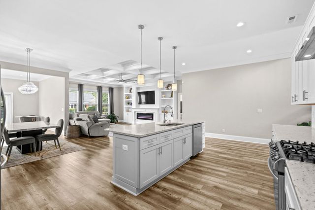 979 Henry James Dr., Myrtle Beach, SC 29579